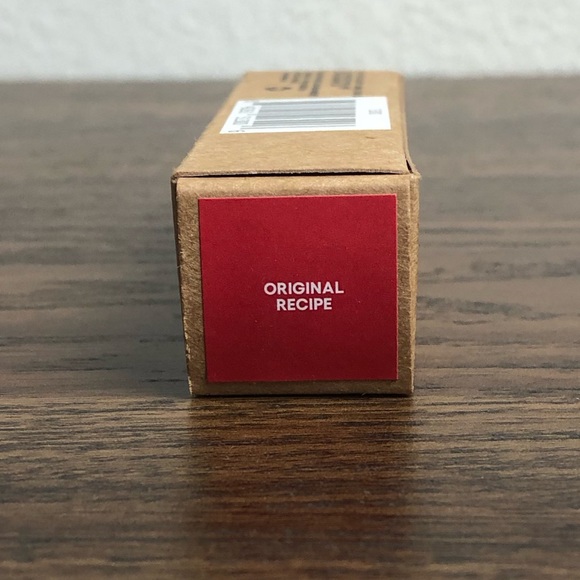 🎉 HP 🎉 GXVE BY GWEN STEFANI Original Me Clean High-Performance Matte Lipstick - Picture 8 of 9